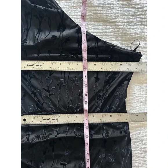 Hutch Black Floral Burnout Velvet One Shoulder Ruched Midi Dress M - Picture 8 of 11